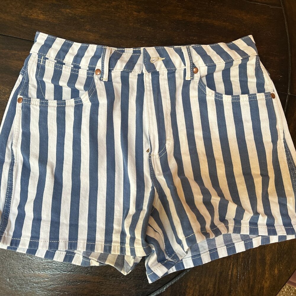 Wranger Women's Cowboy Shorts Bengal Blue Stripe 29"